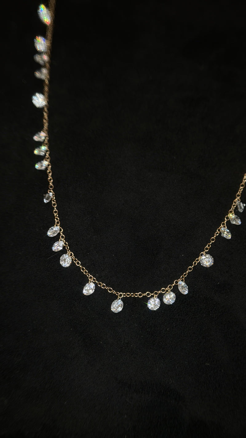 Floating Diamonds Necklace