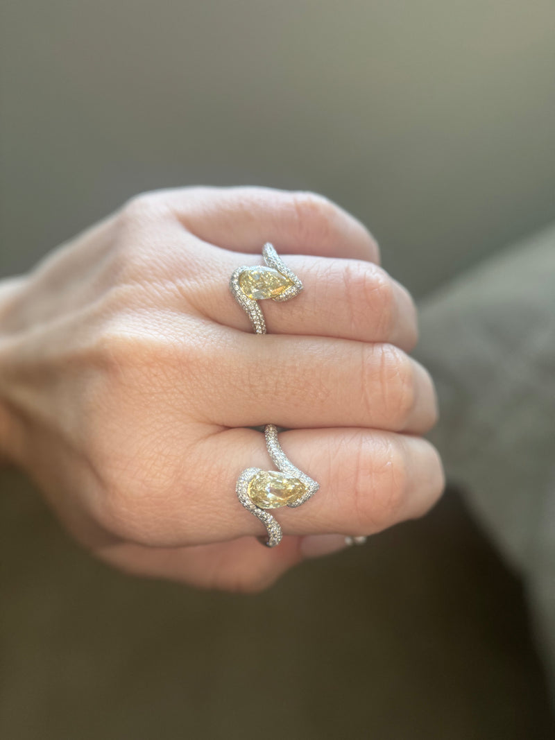 The Pear Diamond Ring