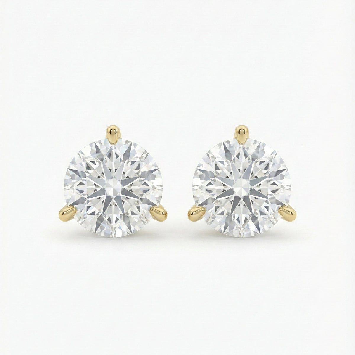 The Round Diamond Studs